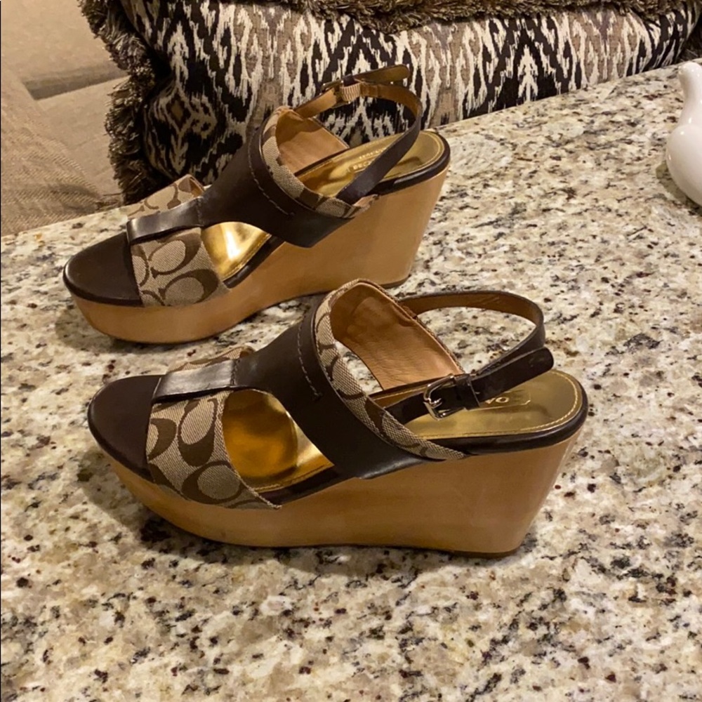 COACH 8.5 Medium khaki/brown sandal